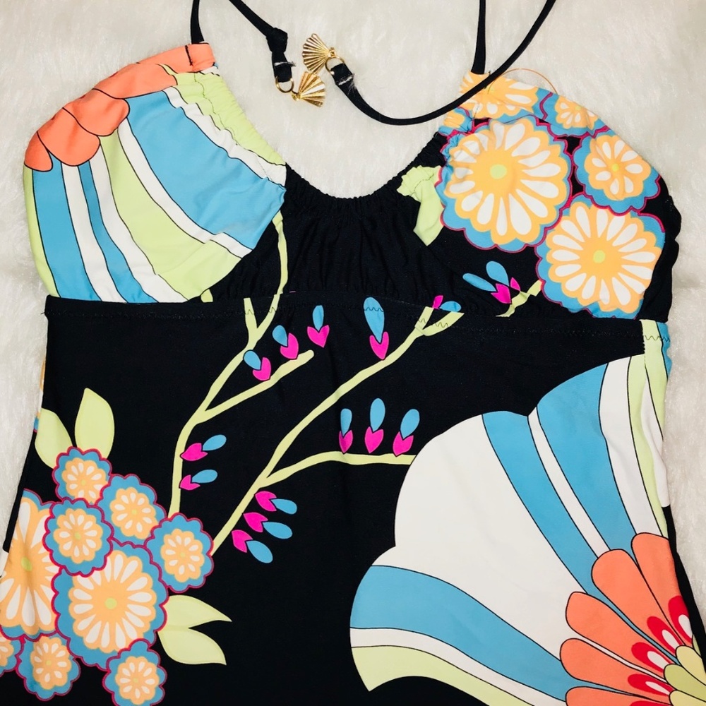 Trina Turk Multicolor Black Paisley Tankini Top
